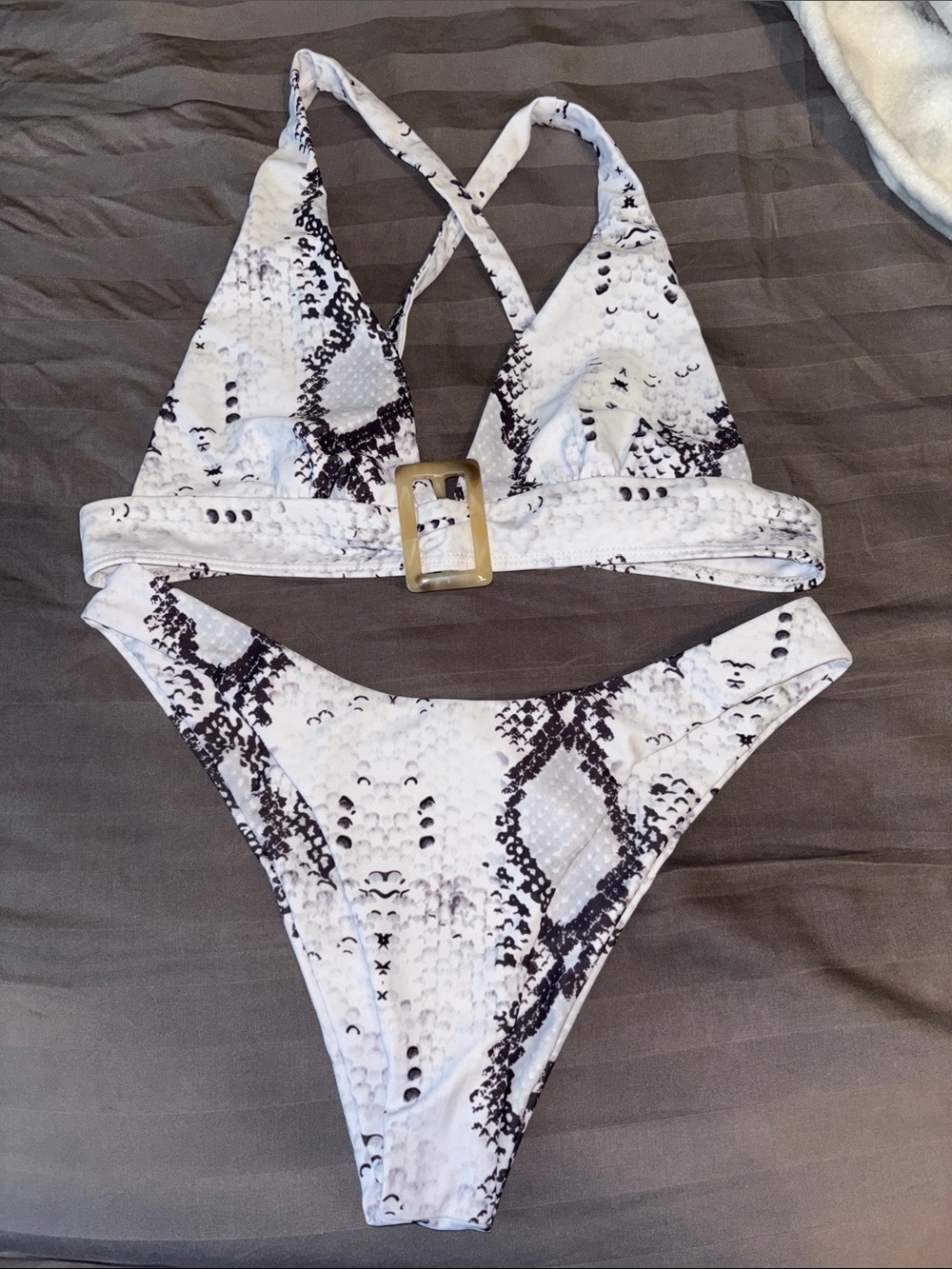 SHEIN White & Black Snake-Print Bikini Set with Gold Buckle